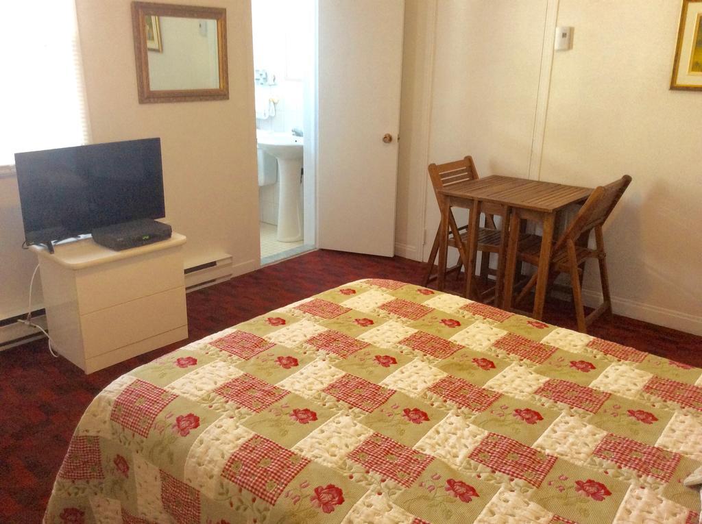 مونت سانت هيلير Motel Saint-Hilaire المظهر الخارجي الصورة